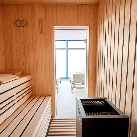 Mara Sea View Infinity Ξενοδοχείο με διαμερίσματα Năvodari