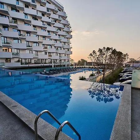 Mara Sea View Infinity