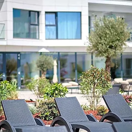 Mara Sea View Infinity 4* Navodari