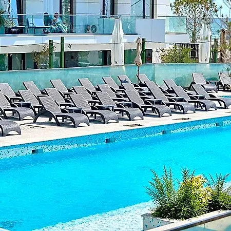 Mara Sea View Infinity Aparthotel